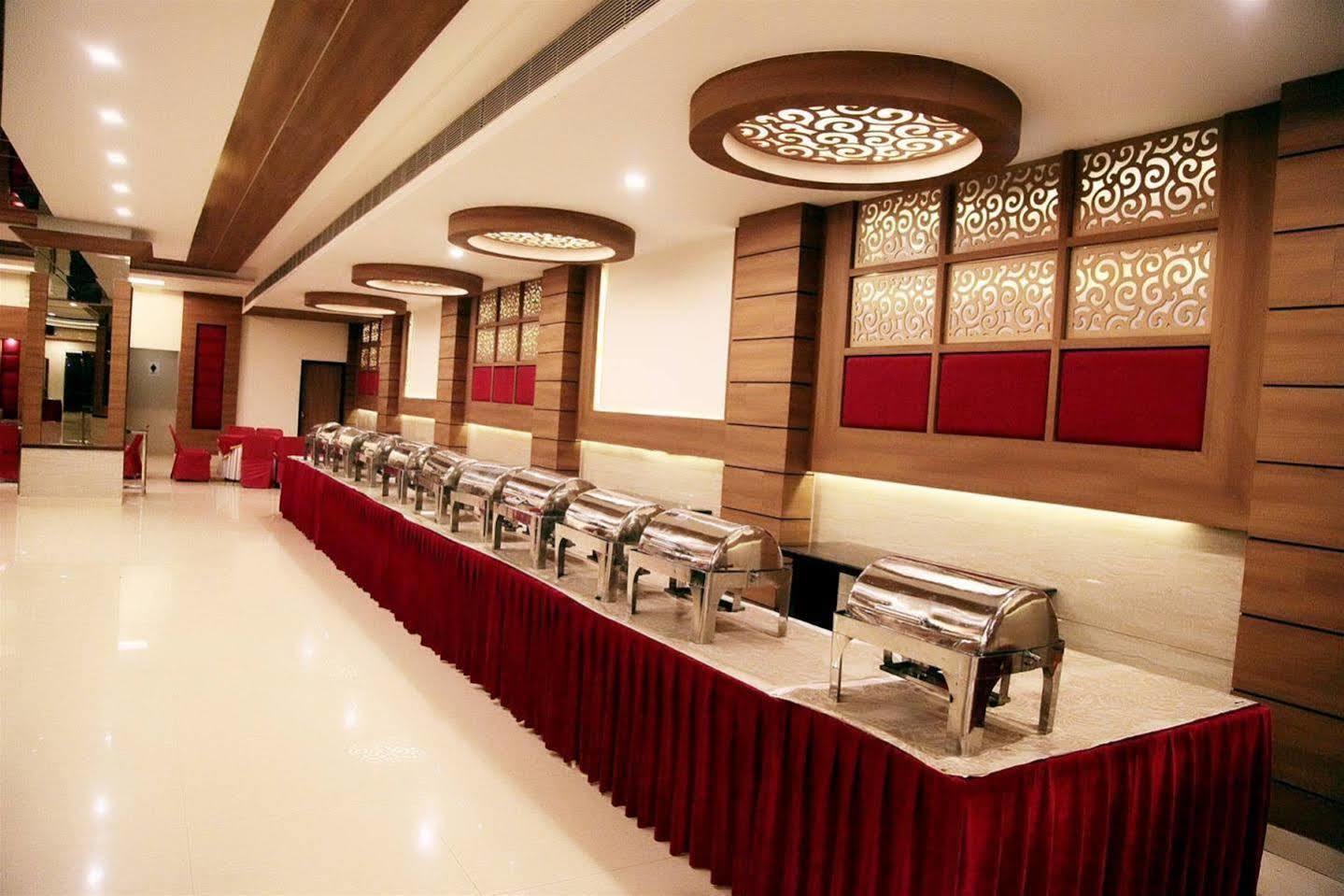 Hotel Classic Residency Kālka Exterior foto